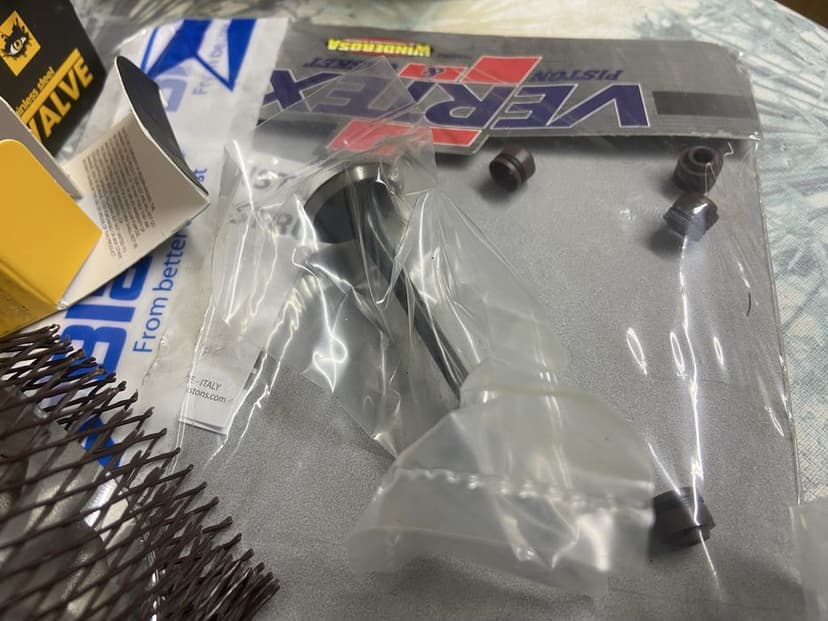 Piston,segmenti,supape-moto suzuki Rmz 250