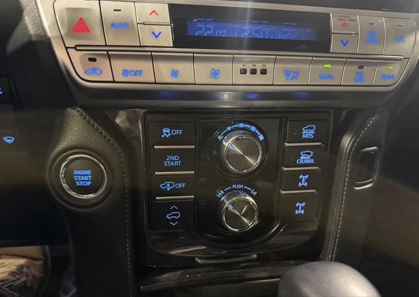 Toyota Land Cruiser 2.8 D-4D - tva deductibil