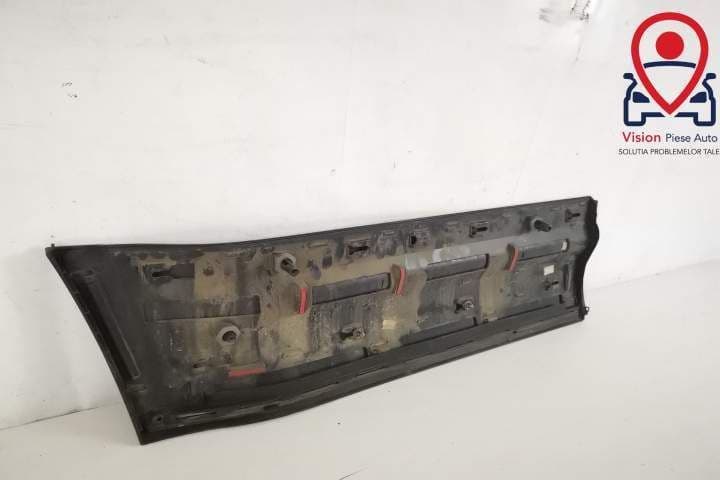 Bandou Ornament Usa Stanga Spate Original In Stare Buna Land Rover  De