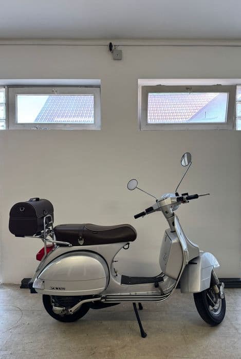 Vespa PX 150 70th Anniversary