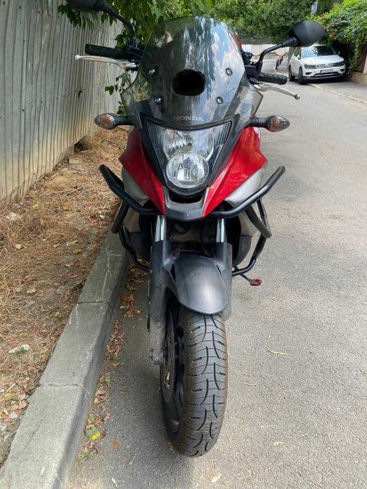 Honda VFR 800 X Crossrunner 2011