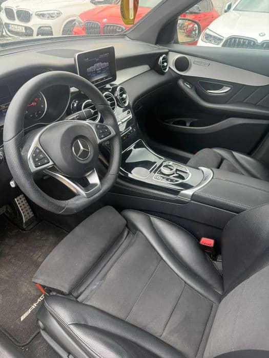 GLC 220D 4MATIC AMG Panoramic Scaune sport alcantara