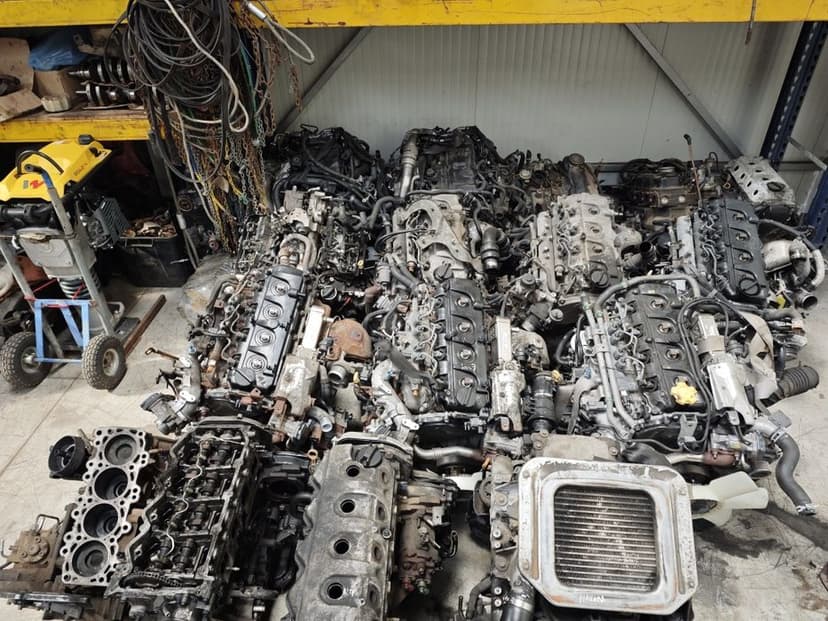 Maner usa spate oblon nissan navara pathfinder