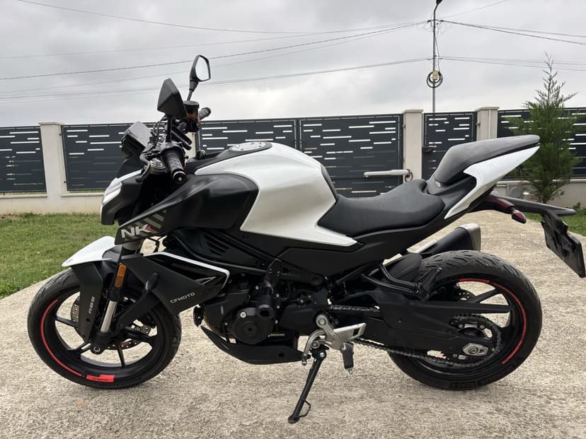 Motocicletă Cfmoto 450nk 2024