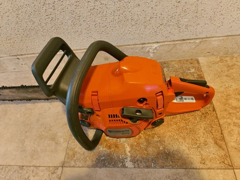 Drujba Husqvarna 445