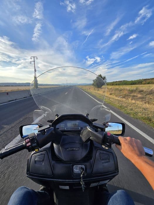 SUZUKI BURGMAN 650 EXCLUSIV 2004 inmatriculat ac