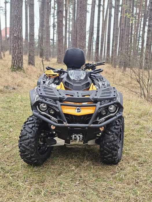 Can-am outlander max 1000