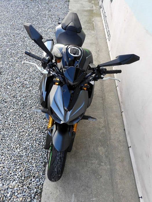 Motocicleta Kawasaki Z1100 SE 2026 | Rate | Leasing