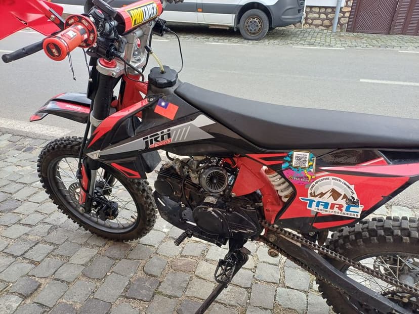 Motocross 125cc impecabila