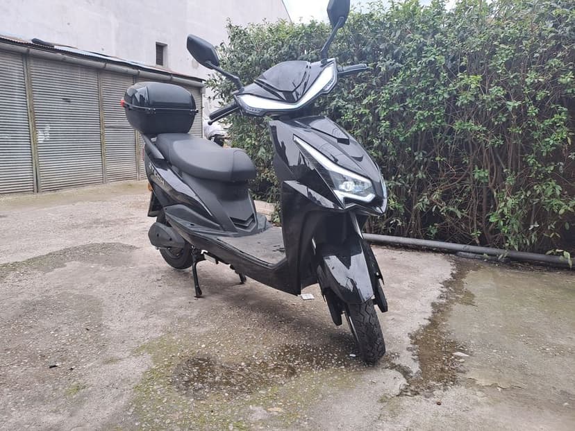Scuter electric  ztech