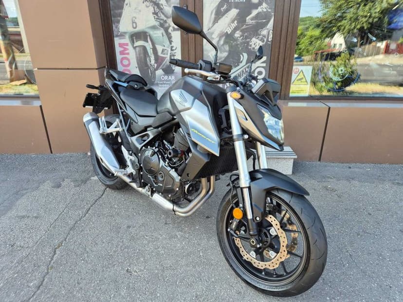 Honda Hornet 750 ABS  A2 ~ Garantie internationala ~Rate FARA dobanda~