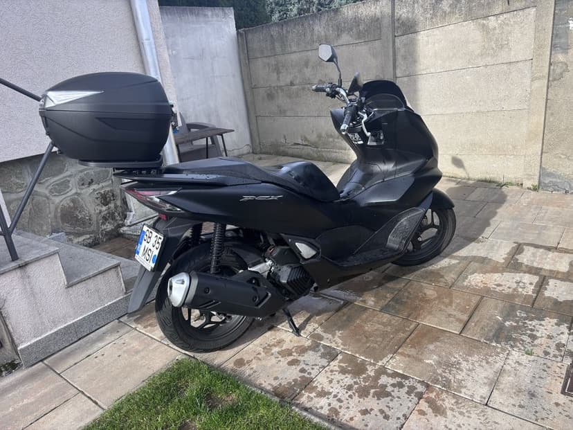 Honda PCX 125.
