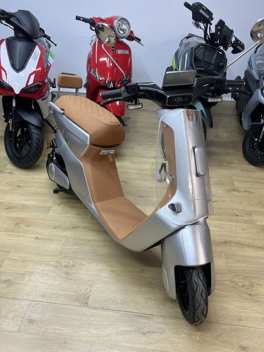 Fara Permis - Scuter STARDUST - produs nou 2025 - test drive gratuit