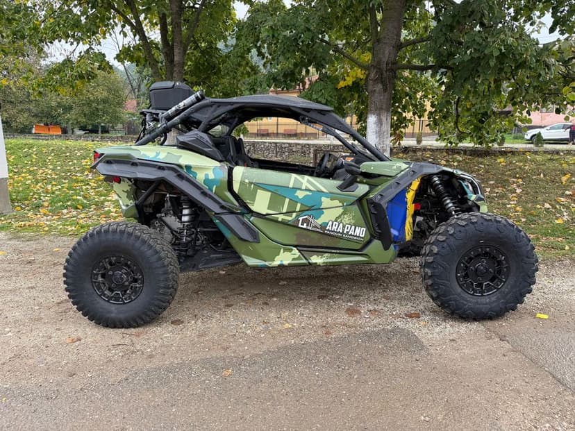 BRP Can Am Maverick X3 XRS 2023 2000 KM IMPECABIL