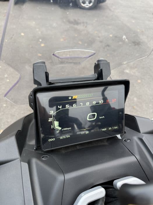 Linhai ADV Buck 125( se poate conduce cu B)