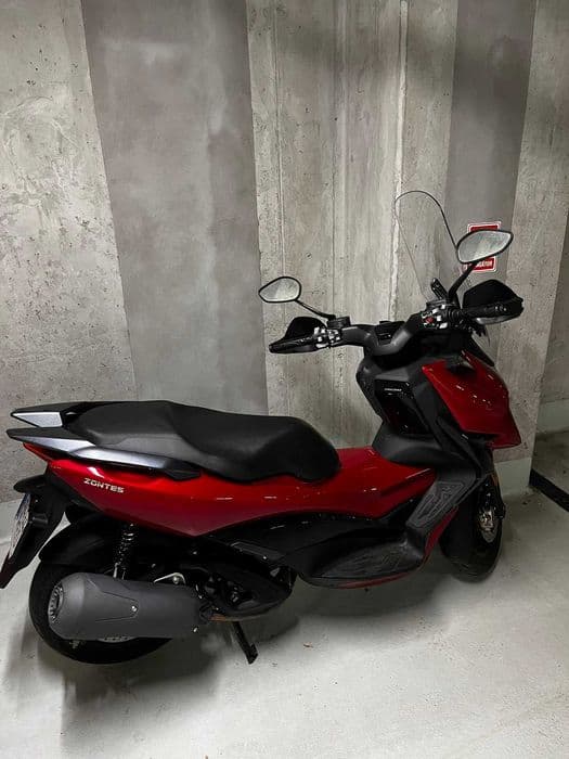 Scuter Daytona M310 Pret 3800 euro