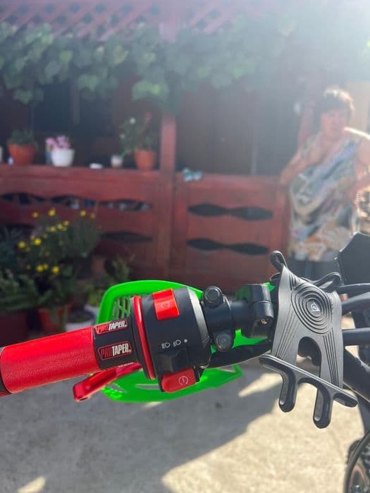 Cross Falcon KX13 achiziționat nou acum 2 luni GARANȚIE 2 ANI