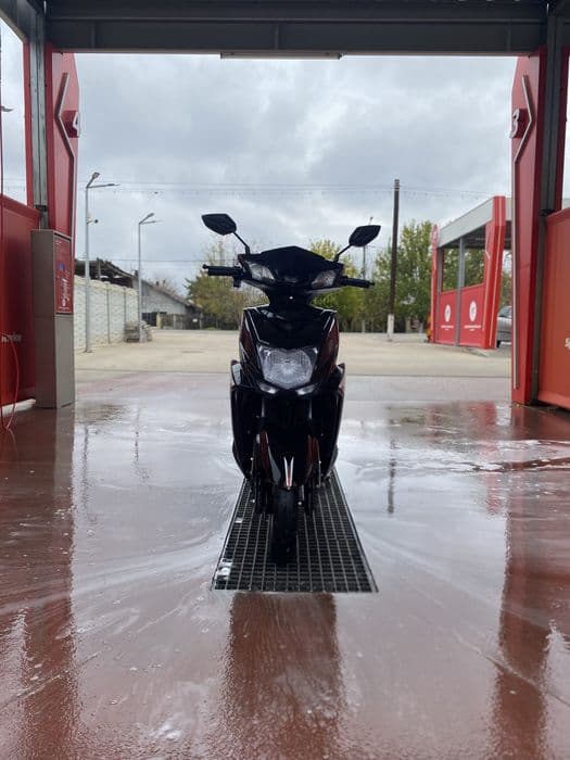 Vând scuter electric