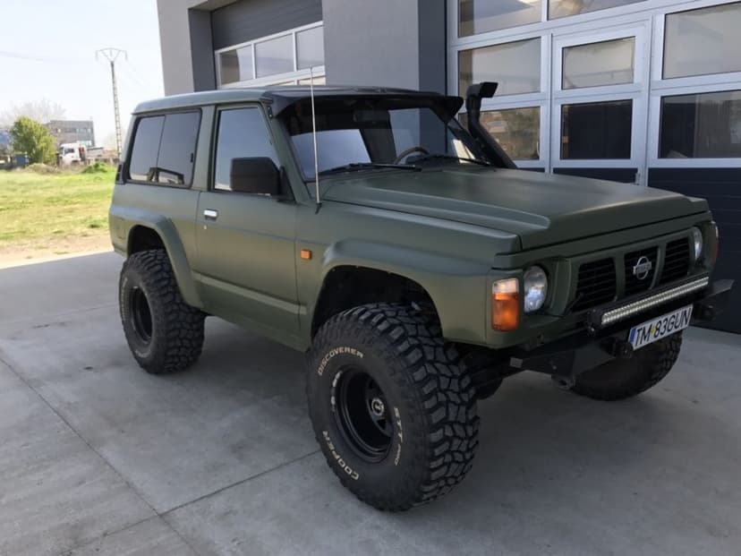 Cozoroc / parasolar Nissan Patrol Y60