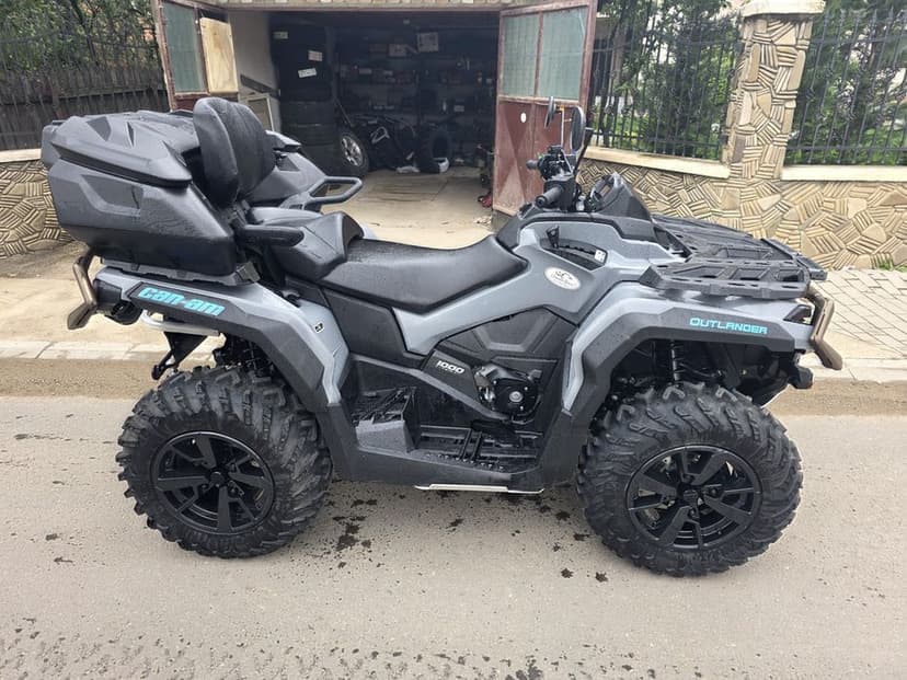 Can am Outlander Max 1000