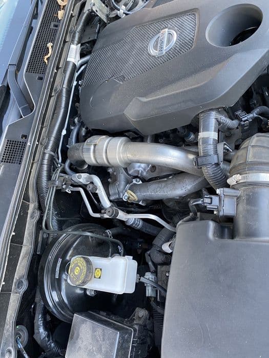 Stop stânga Nissan Navara D23 NP 300 2017