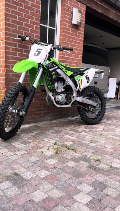 Vand kawasaki kx450 f anul 2010 stare perfecta de functionare