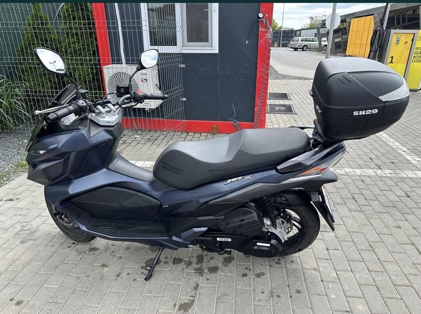 Vand sau schimb scuter SYM jet X 125