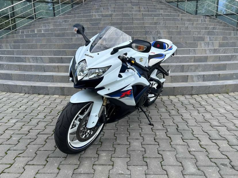 Suzuki GSX-R 600 24.732 km ~ Garantie ~ Rate ~