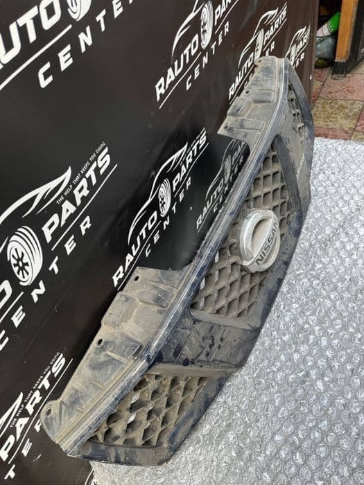 Grila centrala bara fata Nissan Navara