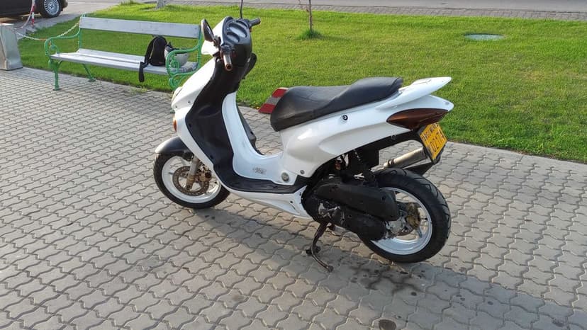 Vând Honda AF49/X8RS