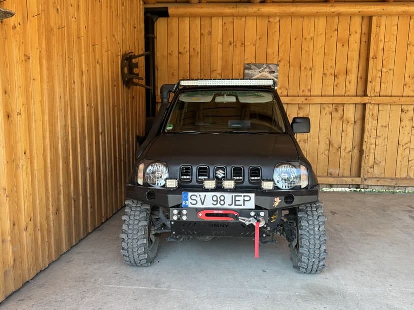 Suzuki jimny 1.3 16 valve