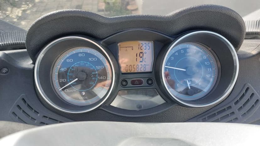 Piagio Xevo 125 din 2008