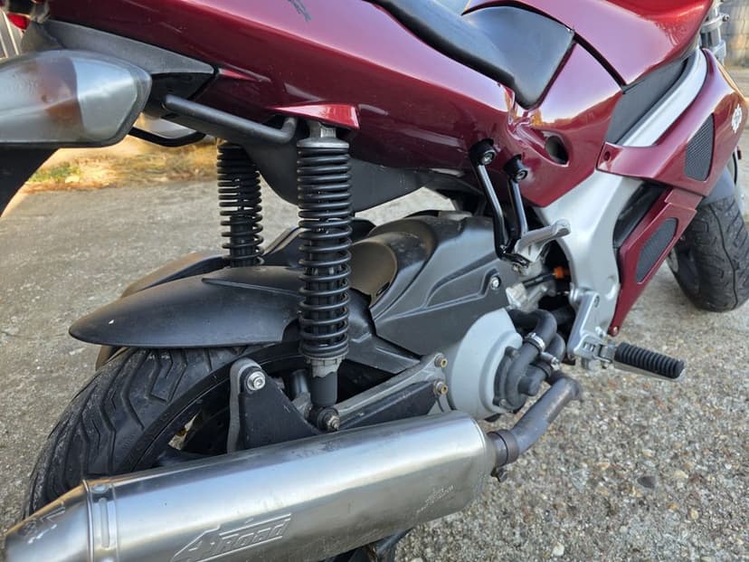 Gilera DNA 180cc 6000 km CA NOUA