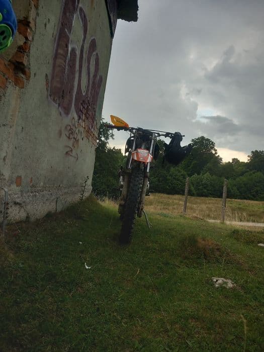 Vând cross 200 cc4t