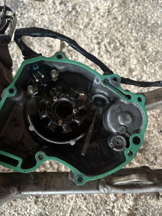 Dezmembrez Honda Crf 250 2009