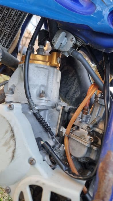 Motocicleta Yamaha YZ 85