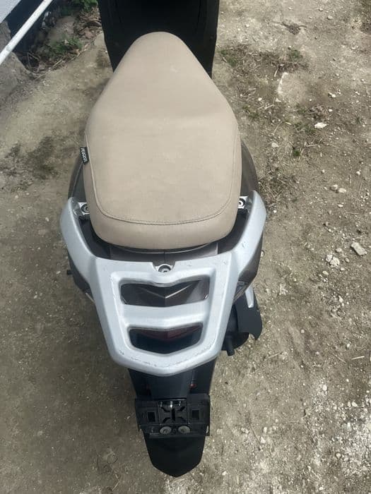 Scooter Peugeot Tweet neînmatriculat