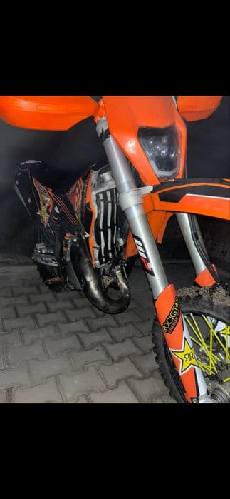 Vând ktm 125 exc 2t  an 2012