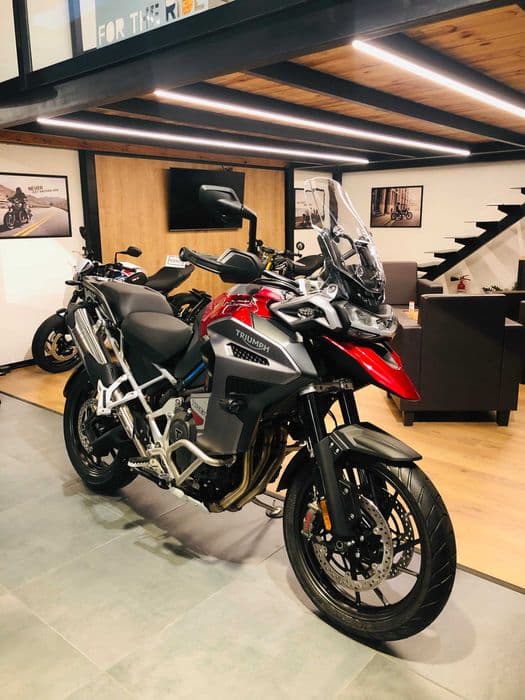 Oferta Tiger 1200 GT Explorer 2025 / Suport Triumph 2.060 Eur