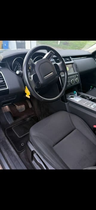 Vand Land Rover Discovery 5