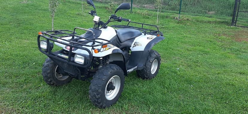 Vând atv linhai 300cc 2x4