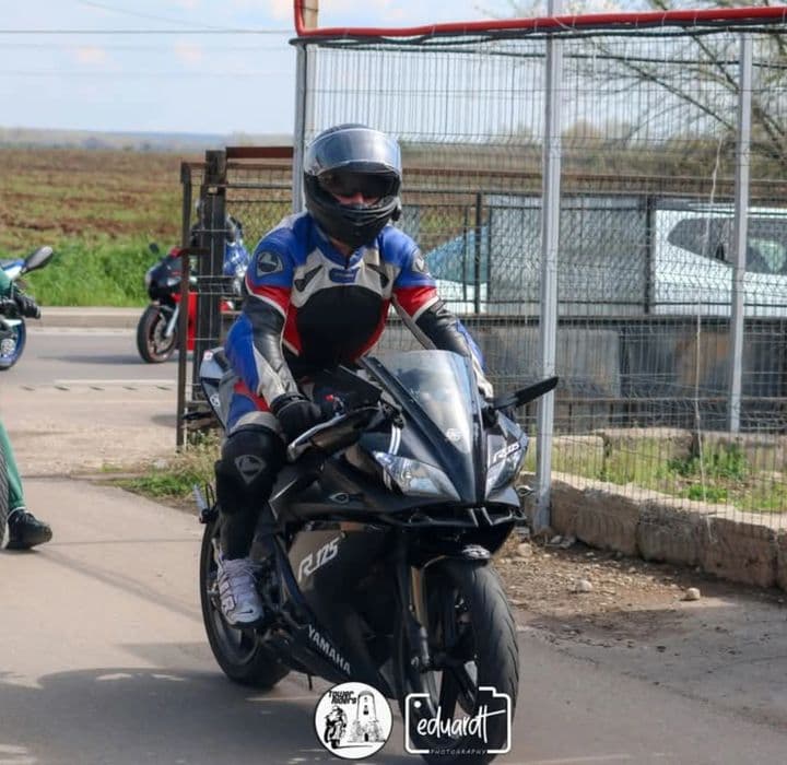 Vând Yamaha Yzf R125, cat.A1 !CITIȚI DESCRIEREA!