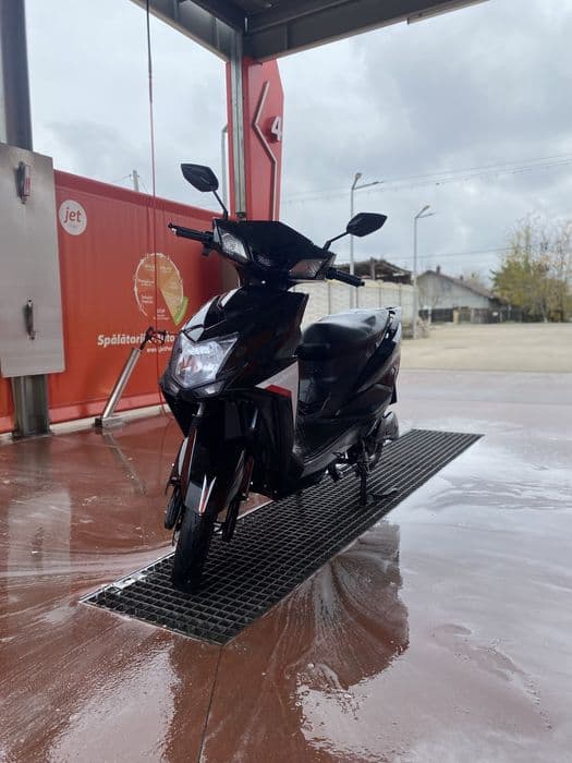 Vând scuter electric