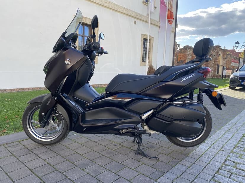 Yamaha Xmax - Techmax 300 / 05.2024 / Garantie / Maxiscuter /