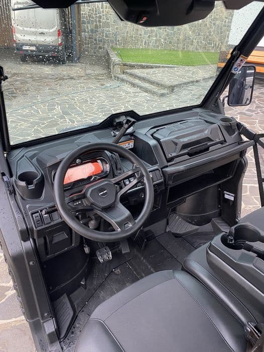 Can am traxter hd 10 pro accesorii de 7 000 euro incluse in pret