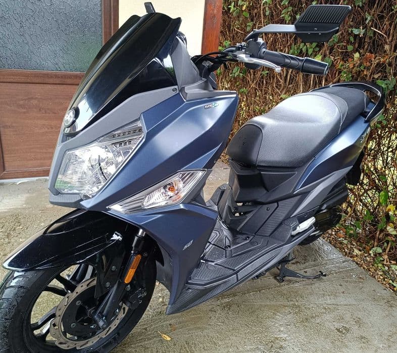 Scuter SYM Jet 14 - 4200 Km - utilizat ocazional.