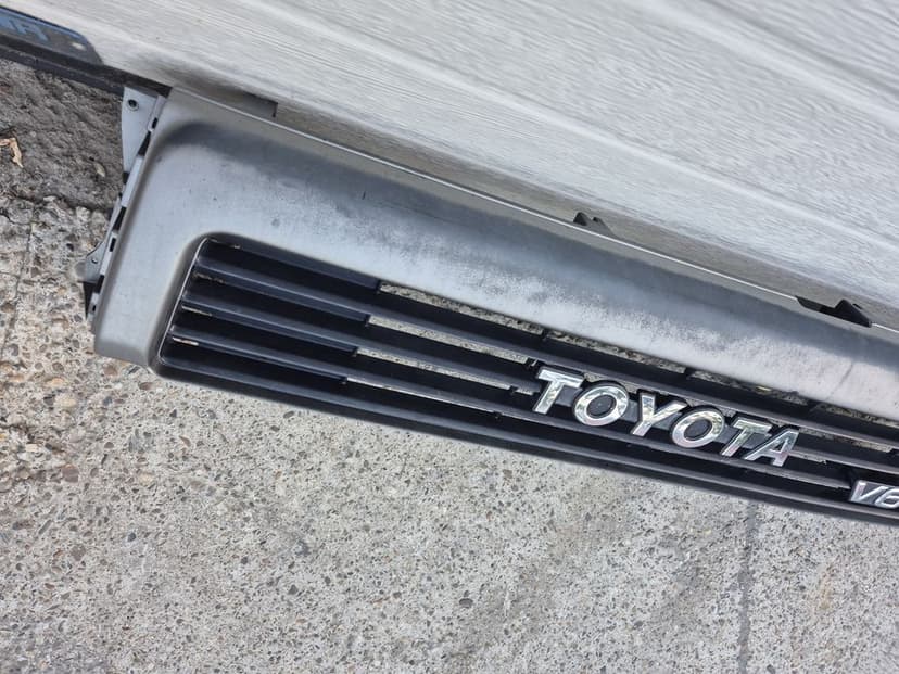 Grilă Radiatoare Față Toyota 4Runner 1989-1992.