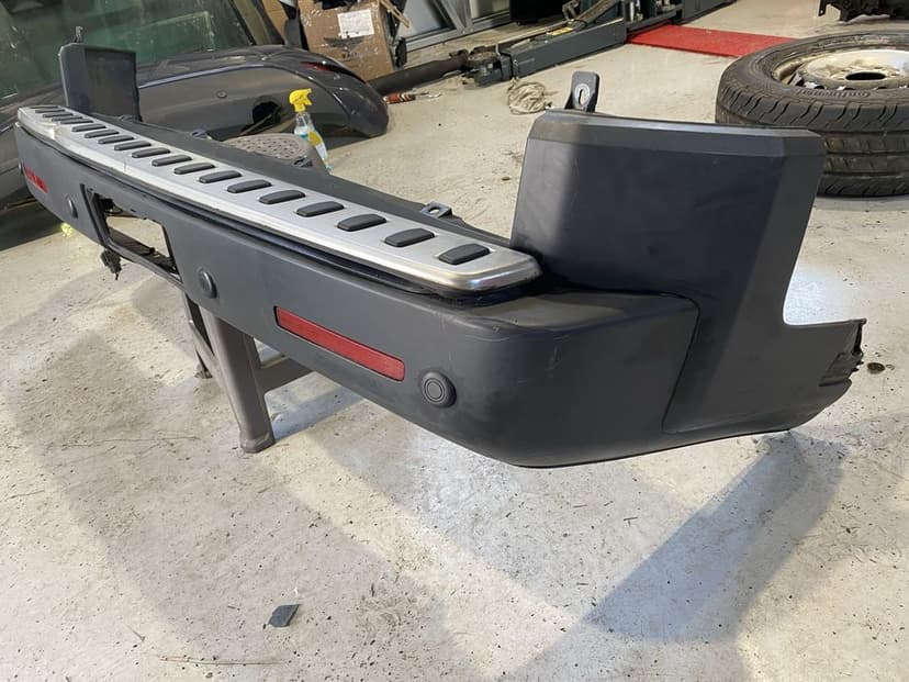 Bara spate Land Rover Discovery 3 originala cu senzori parcare