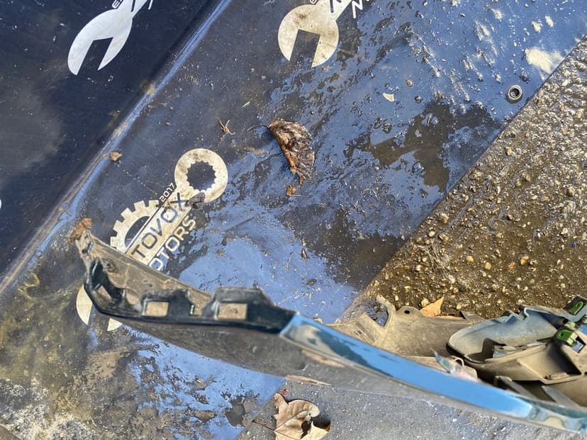 Bara fata Land Rover Discovery Sport dupa 2014