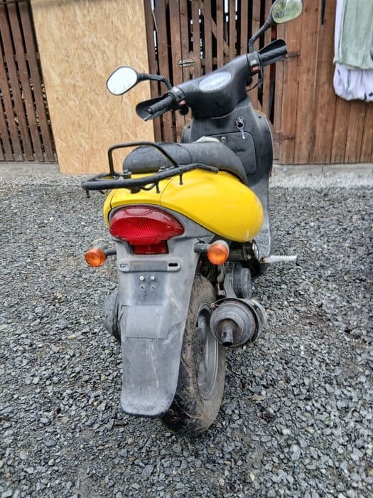 Vând sau schimb scutere kymco